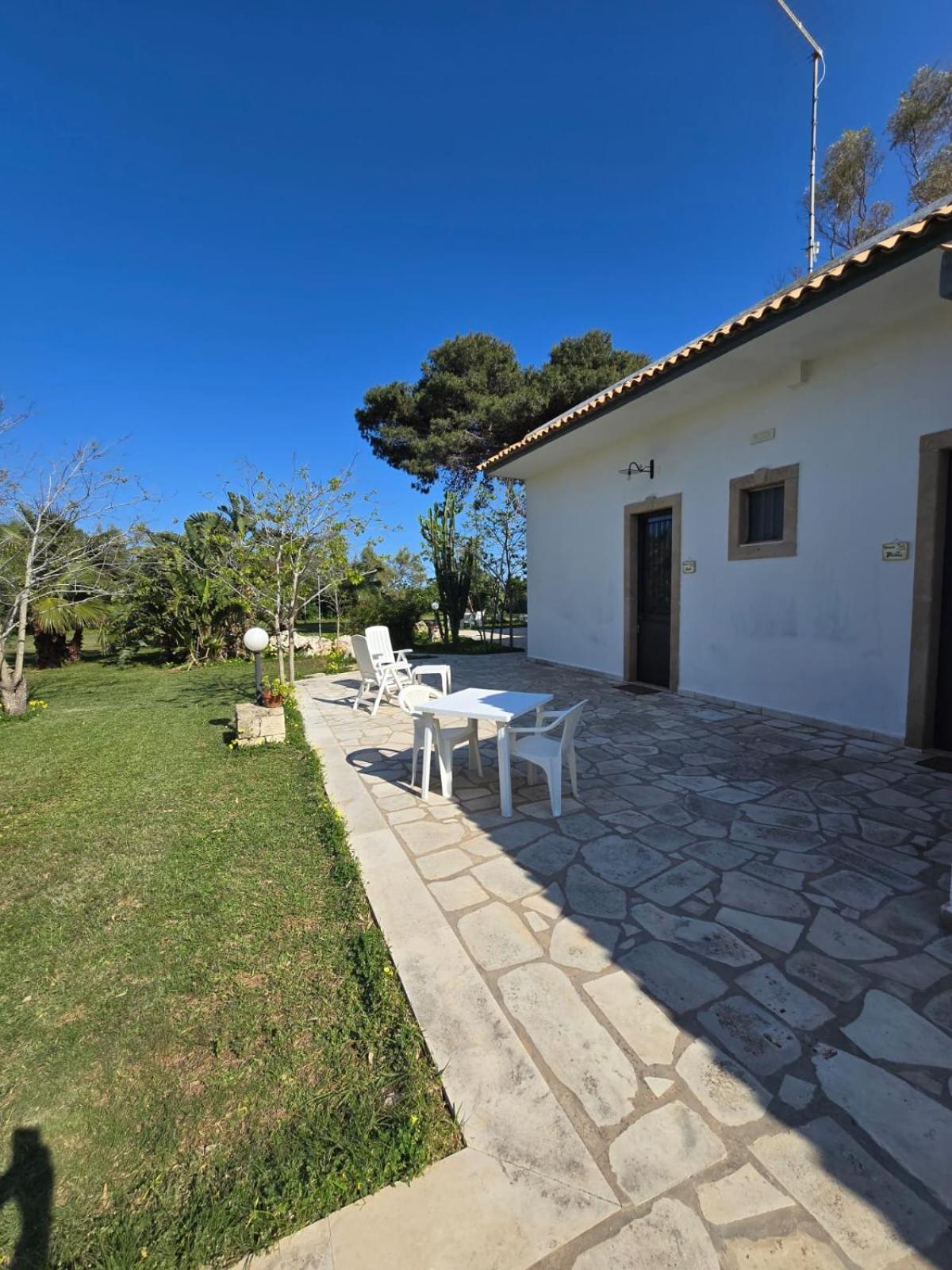 B&B Casa Cavarra Portopalo Di Capo Passero Bagian luar foto