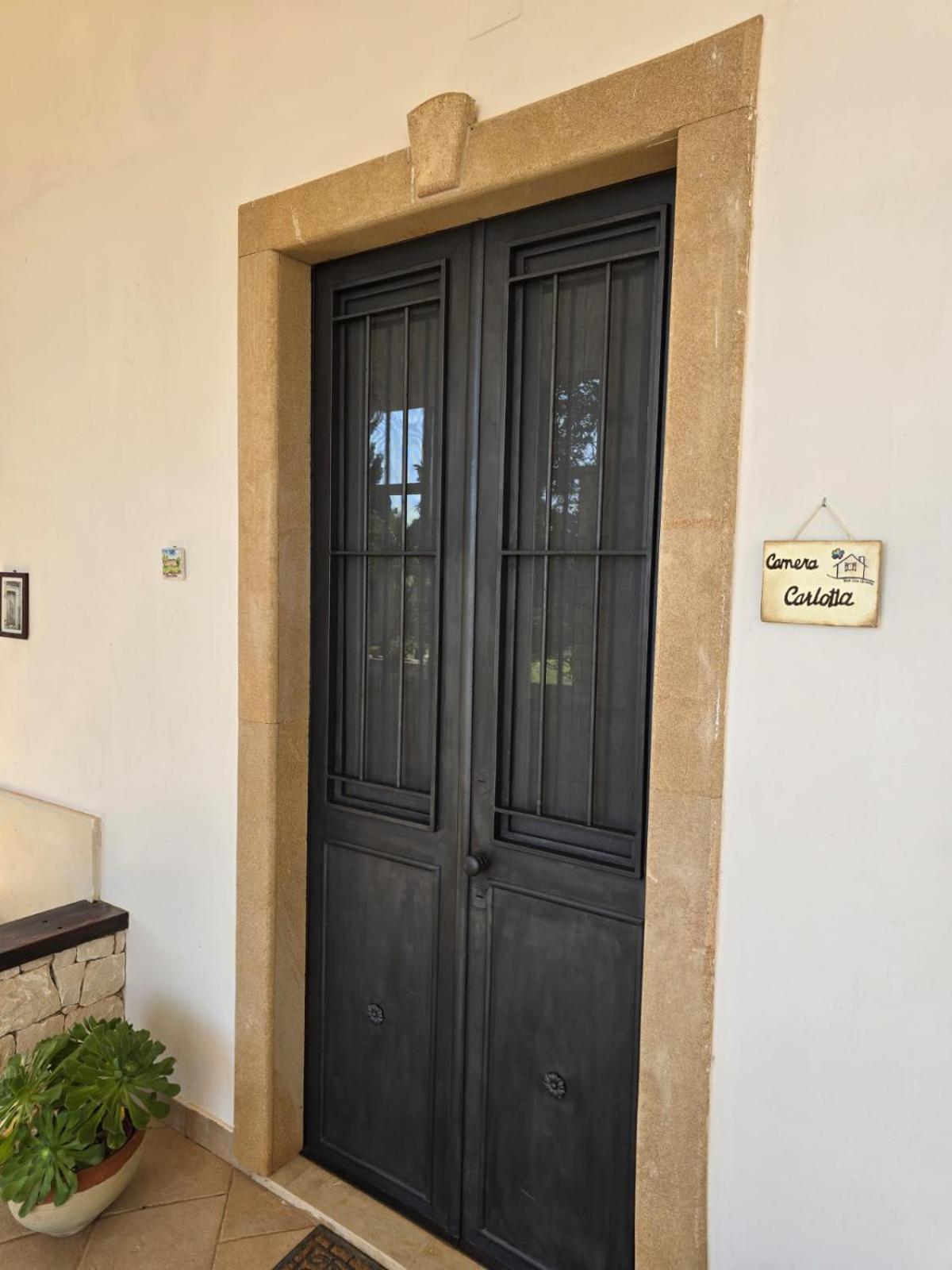 B&B Casa Cavarra Portopalo Di Capo Passero Bagian luar foto