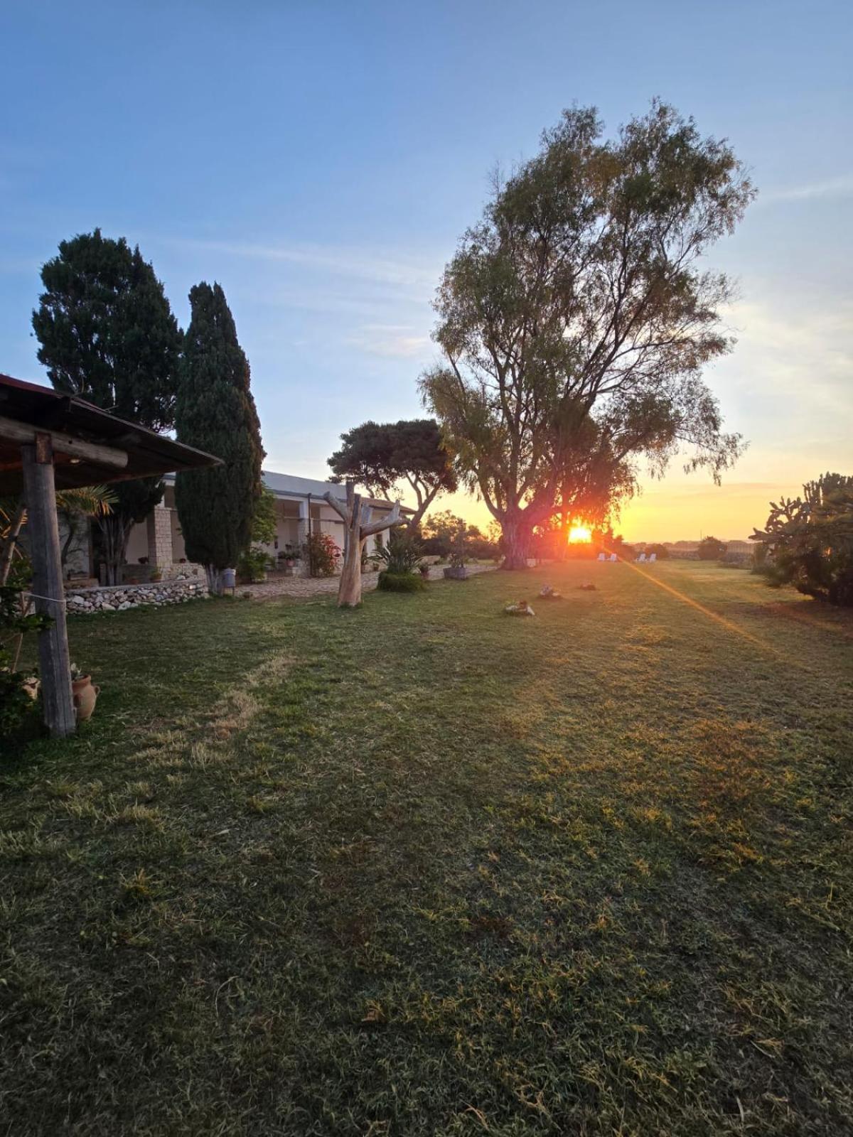 B&B Casa Cavarra Portopalo Di Capo Passero Bagian luar foto
