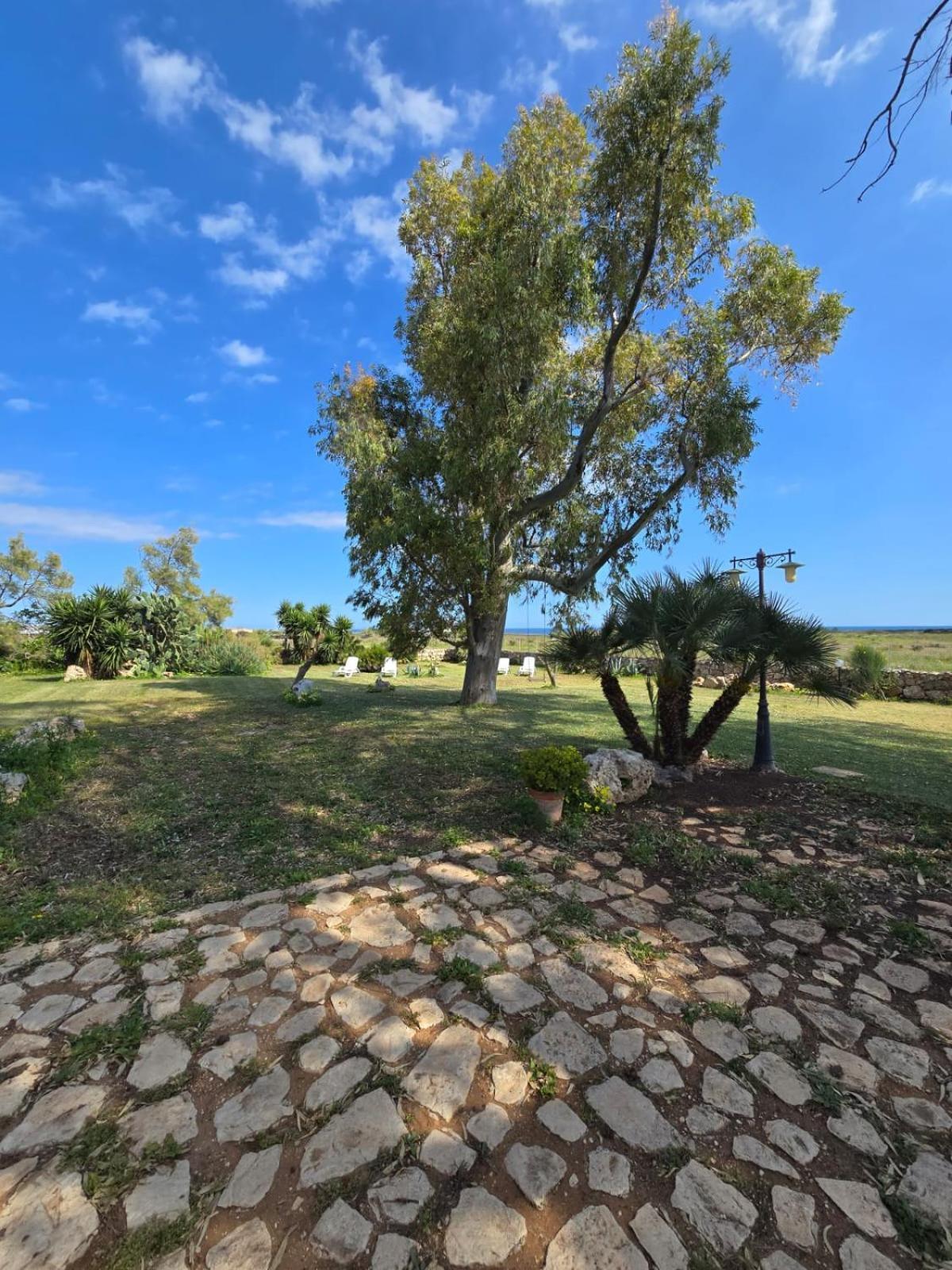B&B Casa Cavarra Portopalo Di Capo Passero Bagian luar foto